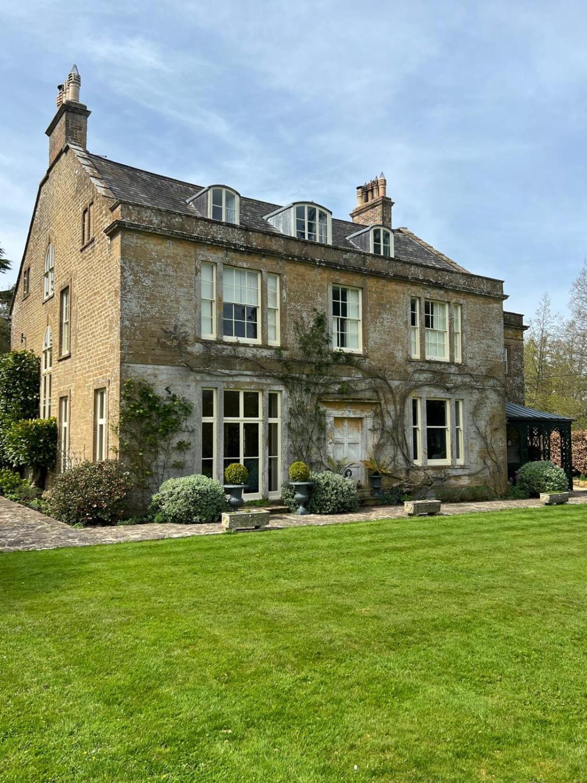 The Old Rectory Somerset North Perrott Eksteriør billede